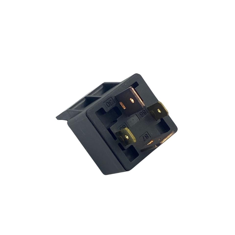 BOSCH 24V RÖLE 4 UÇLU 30 A (70 A TİPİ) (30-85-86-87) TAIWAN