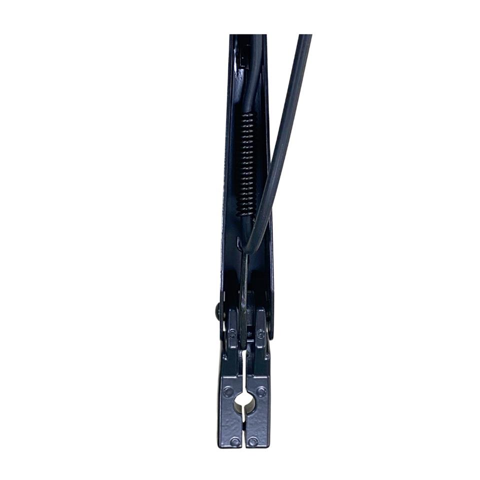 SİLECEK KOLU TEKLİ (BRAKETLİ-FISKİYELİ) (DÜZ FREZE) 700 MM CATERPILLAR İŞ MAKİNESİ