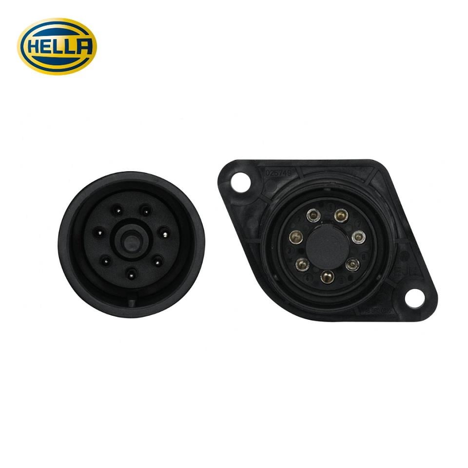 HELLA TIR ABS-EBS SOKETİ (RÖMORK FİŞİ) (7Lİ DİŞİ) (SİYAH KAPAKLI)