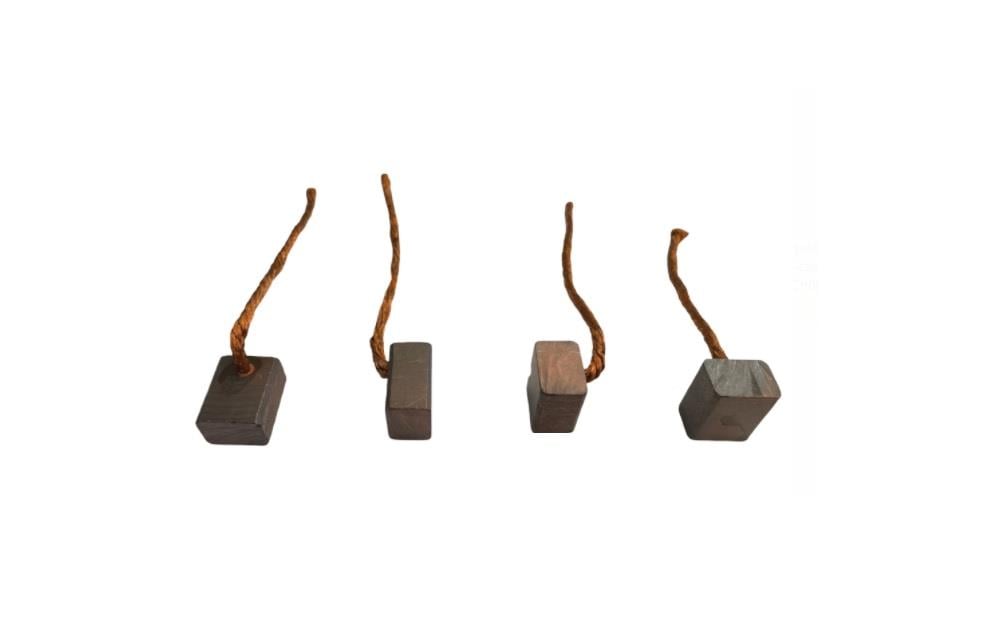 DC MOTOR KÖMÜRÜ (48V ELEKTRİKLİ FORKLİFT) (14*20*20) (4 AD)