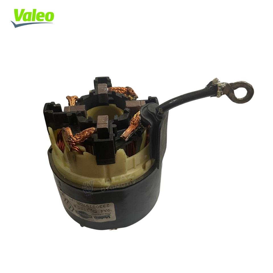 VALEO 12V MARŞ GÖVDESİ (KÖMÜR YUVALI) RENAULT CLIO IV/CAPTUR