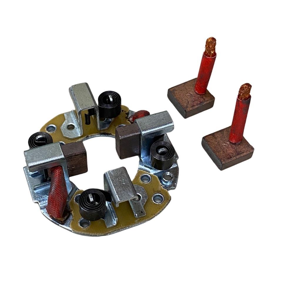 24V MARŞ KÖMÜR YUVASI MITSUBISHI TİPİ MITSUBISHI CANTER FE449 EM