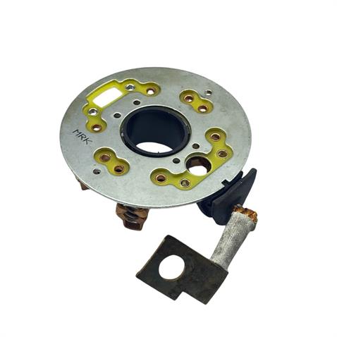 24V MARŞ KÖMÜR YUVASI BOSCH TİPİ DAF-FORD CARGO-MERCEDES ATEGO/AXOR-MAN-RENAULT TIR-VOLVO YM