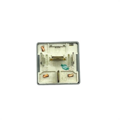 12V RÖLE 4 UÇLU 20 A (94) (30-85-86-87-87a) AUDI-SEAT-SKODA-VW OEM GERMANY