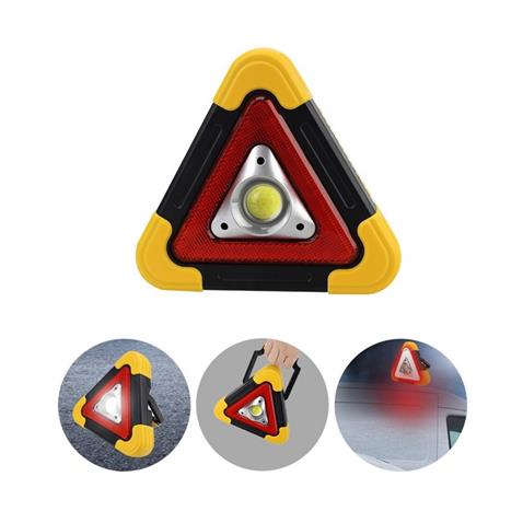 ÜÇGEN REFLEKTÖR-EL FENERİ LEDLİ (ŞARJLI-GÜNEŞ ENERJİLİ-USB ÇIKIŞLI) (190*190 MM)