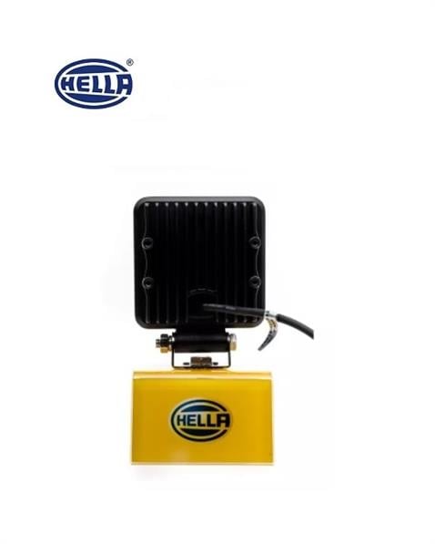 HELLA 10V-30V ÇALIŞMA LAMBASI KARE 9W (9 LEDLİ) (100*100*34 MM)
