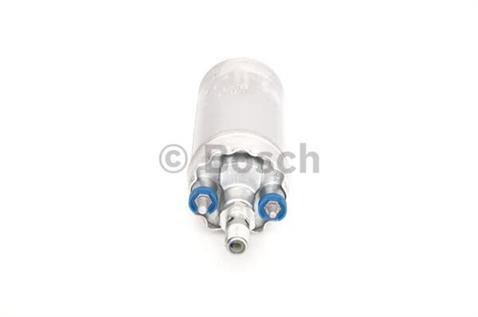 BOSCH 12V ELEKTRİKLİ YAKIT POMPASI 4 BAR 52 MM (< >)