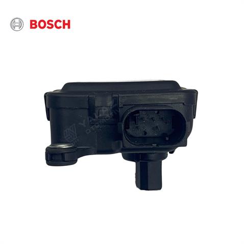 BOSCH 24V KALORİFER-KLİMA YÖN MOTORU (SERVO-FLAP-KLAPE MOTORU IVECO-MAN-MERCEDES-SCANIA-VOLVO