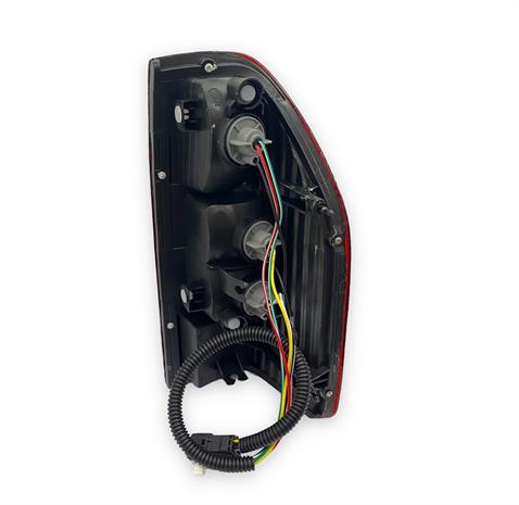 STOP LAMBASI (DUYLU) ISUZU D-MAX 2002-2005 SOL