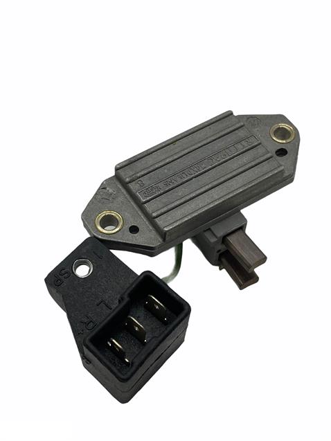 MAKO 12V KÖMÜRLÜ KONJEKTÖR RENAULT R9/R11 (3 FİŞ)