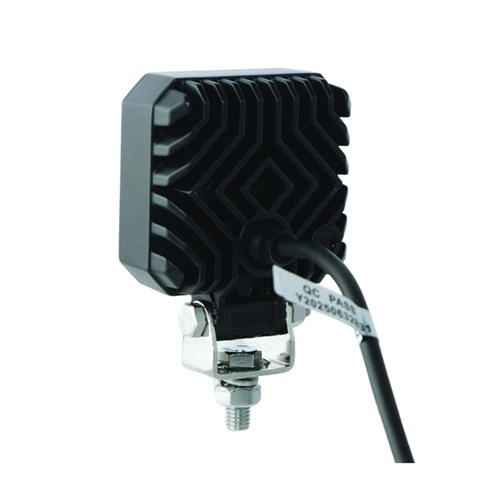WOLFRAM 9V-32V OFF-ROAD ÇALIŞMA LAMBASI 20W 5700K 1700 LÜMEN (20 LEDLİ) (69*66 MM) 