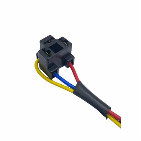ATOM FAR FİŞİ (H4 AMPUL SOKETİ) (1.5 MM KABLOLU)