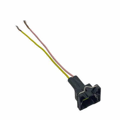 SU FISKİYE MOTOR SOKETİ-YAN SİNYAL SOKETİ (KABLOLU) FORD 2140 