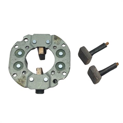 12V MARŞ KÖMÜR YUVASI MITSUBISHI TİPİ EM (4 KÖMÜRLÜ) CLARK-ÇUKUROVA-HYUNDAI-MITSUBISHI-NISSAN-YALE