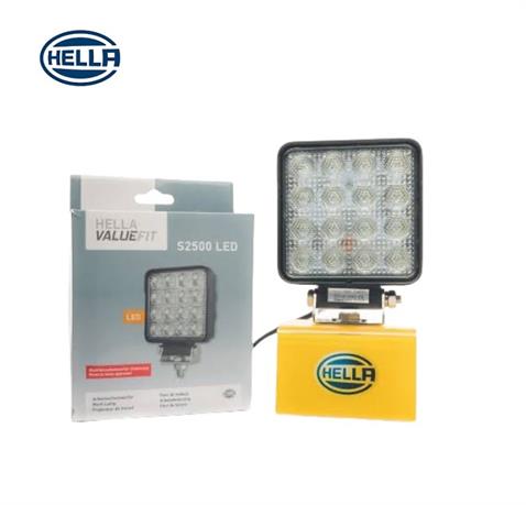 HELLA 10V-30V ÇALIŞMA LAMBASI KARE 48W 6000K 2500 LÜMEN (16 LEDLİ) (108 X 108 MM)