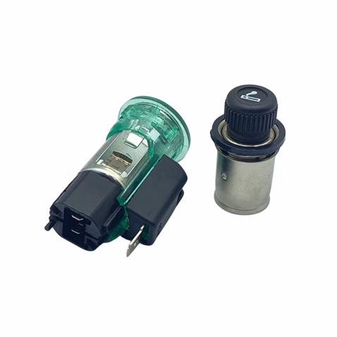 ÜSTÜN 12V ÇAKMAK KOMPLE ISUZU-RENAULT R9/R11 (YEŞİL)