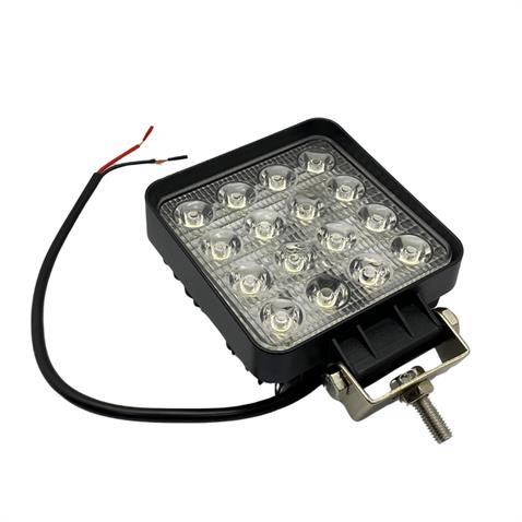 WOLFRAM 12V-24V ÇALIŞMA LAMBASI KARE (16 LEDLİ) E9