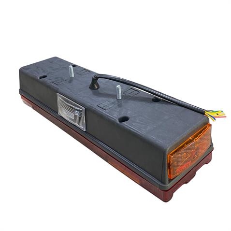 IŞIKSAN STOP LAMBASI 7-FONKSİYONLU KANALLI KABLOLU PLAKALI SOL