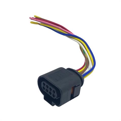 KAPI KİLİT MOTOR SOKETİ (8 FİŞ KABLOLU) AUDI-SEAT-SKODA-VW