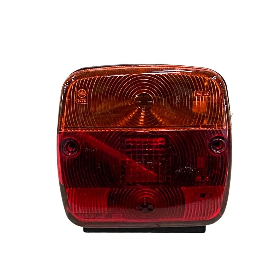 STOP LAMBASI EMA TİPİ (FREN-PARK-PLAKA-SİNYAL) (108*106 MM) KARAVAN-RÖMORK SOL 