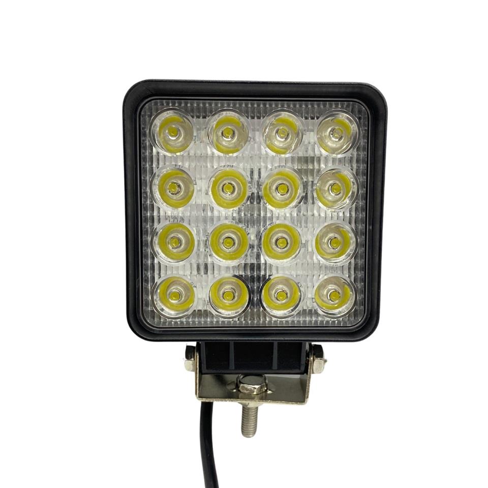 WOLFRAM 12V-24V ÇALIŞMA LAMBASI KARE (16 LEDLİ) E9 GERMANY