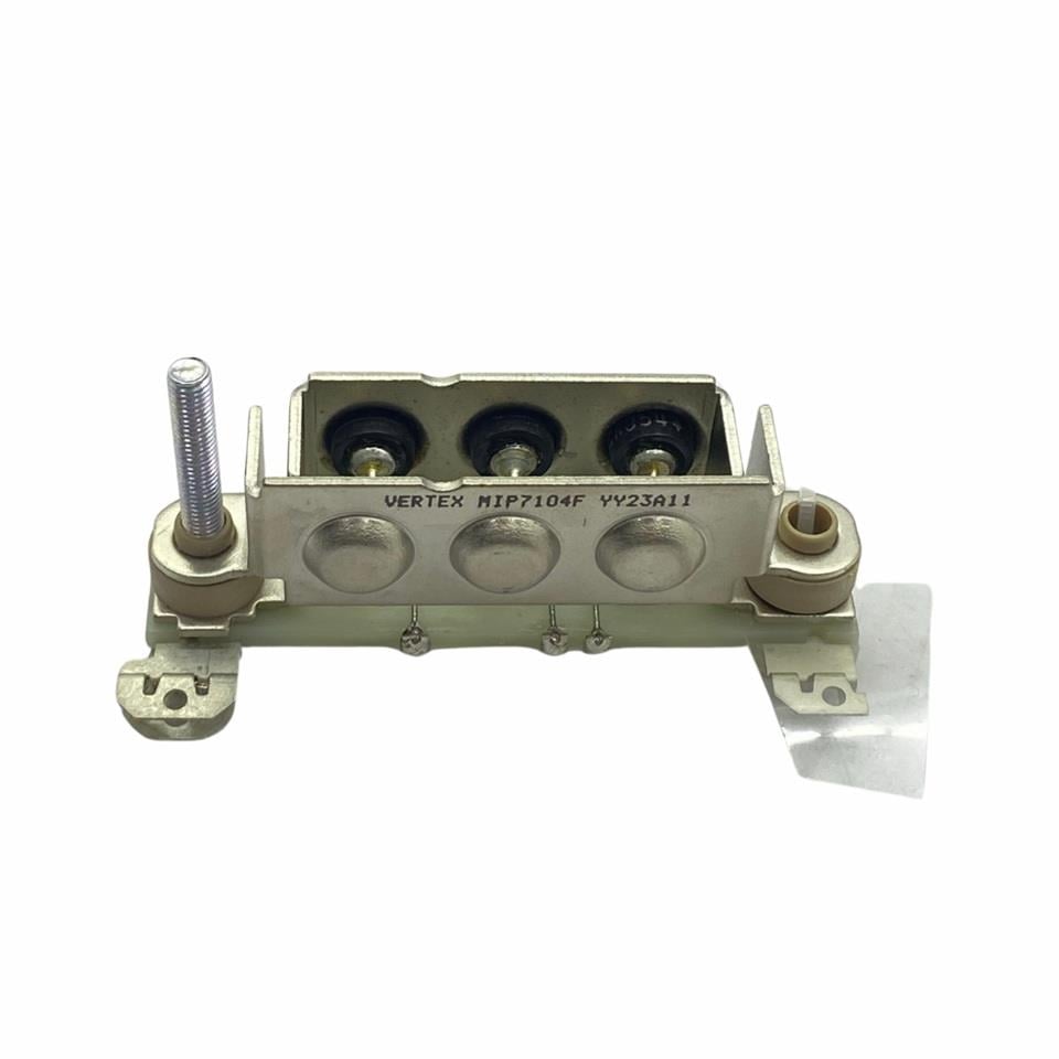 DİYOT TABLASI  MITSUBISHI TİPİ 71 MM 6 DİYOT (M5 SOL CIVATA) (İKAZ DİYOTLU) EM NISSAN PICK-UP
