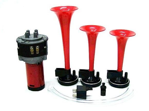 SEGER 24V 3'LÜ HAVALI KORNA (KOMPRESÖRLÜ)