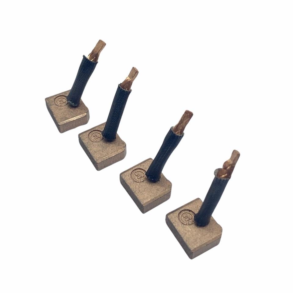 12V MARŞ KÖMÜRÜ HITACHI TİPİ (4 AD) BMC LEVEND-ISUZU-KOMATSU FORKLİFT-NISSAN