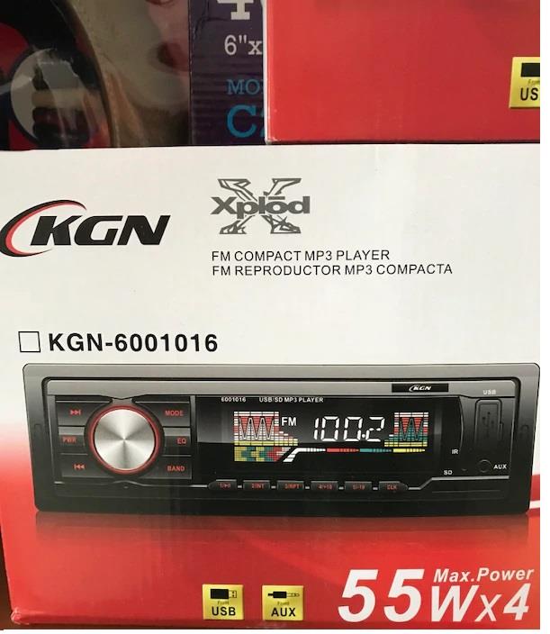 OTO TEYP USB/AUX/SD KART GİRİŞLİ