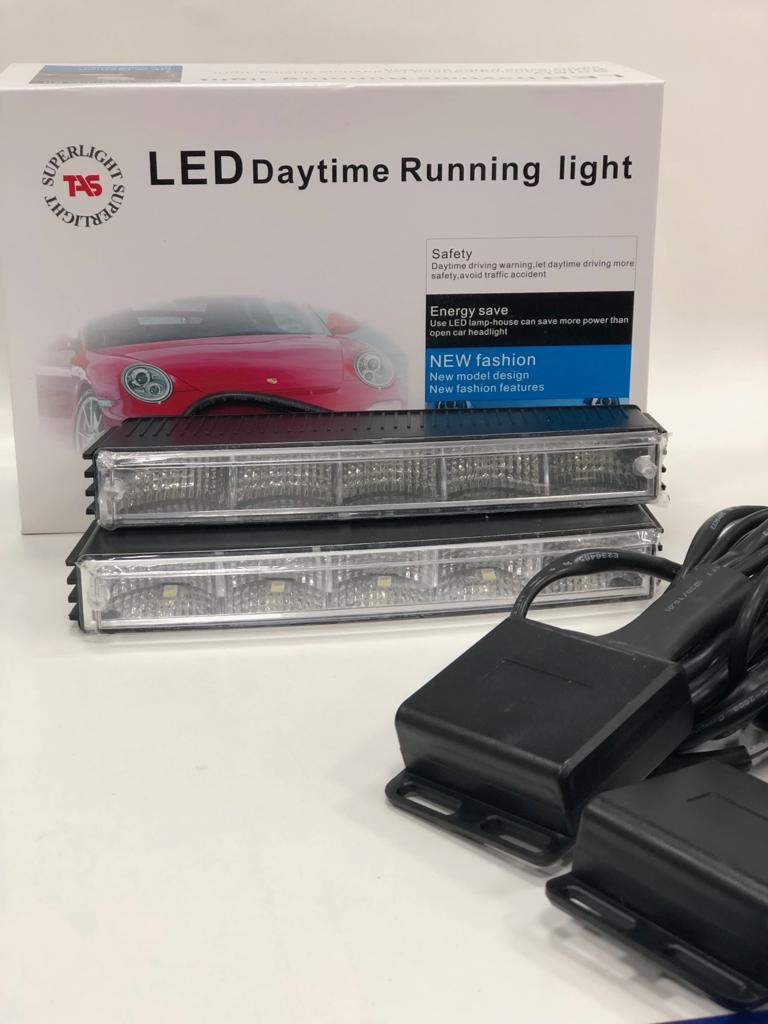 12V GÜNDÜZ SÜRÜŞ LAMBASI 5-LEDLİ (SİNYALLİ) 3-FONKSİYONLU 3 CM X 24 CM (2 AD)