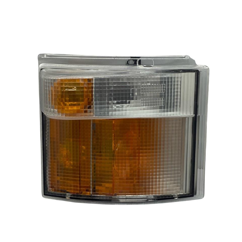 ÇERKEZ ÖN PARK-SİNYAL LAMBASI (DUYSUZ) SCANIA 114/124 SAĞ