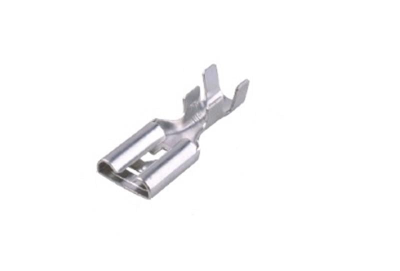 DİŞİ FİŞ STANDART TIRNAKLI (KALAYLI) (6.3 MM) ***