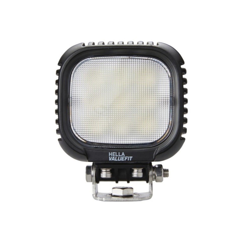 HELLA 12V-48V ÇALIŞMA LAMBASI S3000 KARE 3000 LÜMEN (16 LEDLİ) (103*100*73 MM)