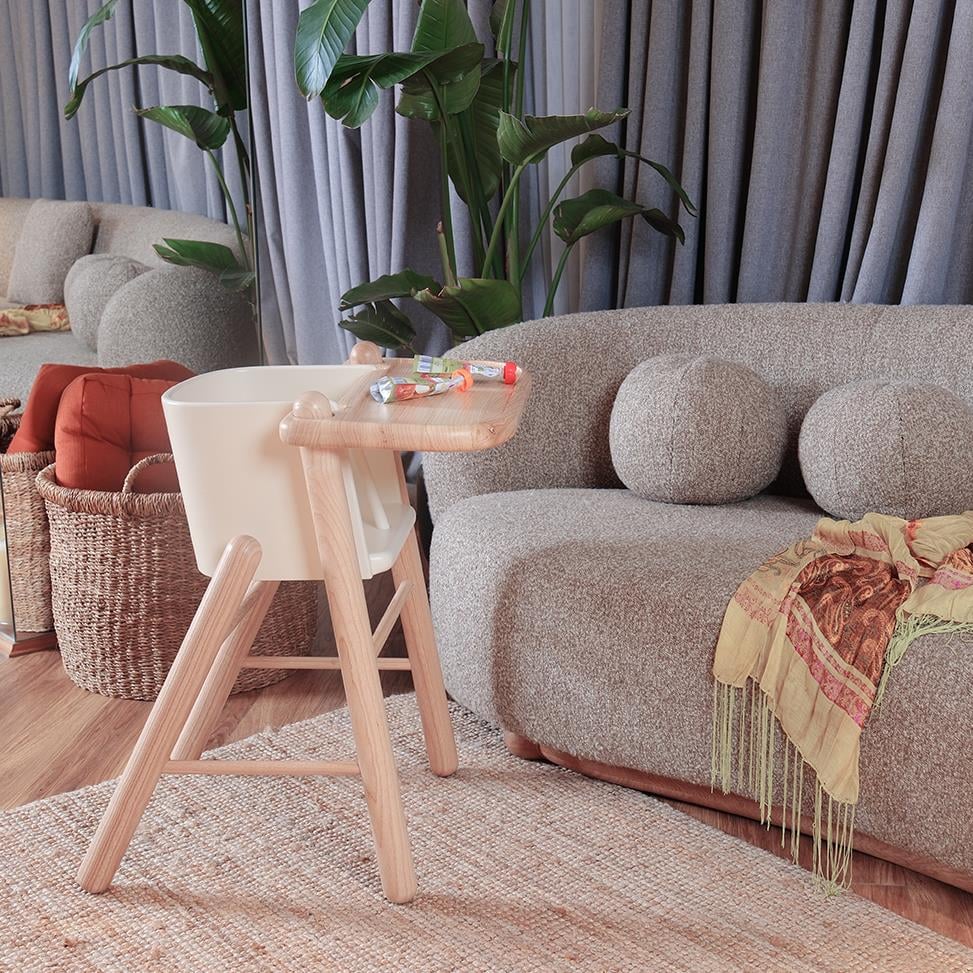 Throne Mama Sandalyesi, Masif Dişbudak 