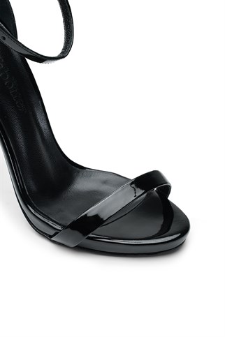 Jabotter Elegant Siyah Rugan Topuklu Ayakkabı 12 Cm