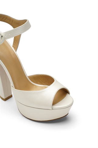 Jabotter Nifty Sedefli Beyaz Platform Topuklu Gelin Ayakkabısı