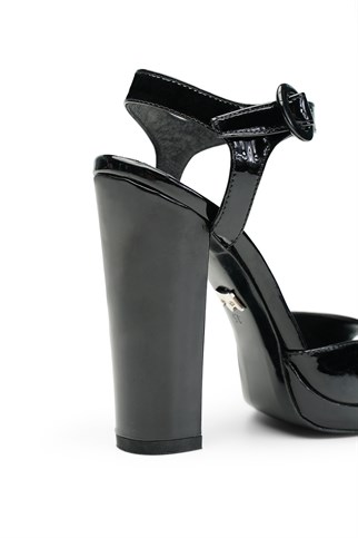 Jabotter Roana Siyah Rugan Platform Topuklu Ayakkabı