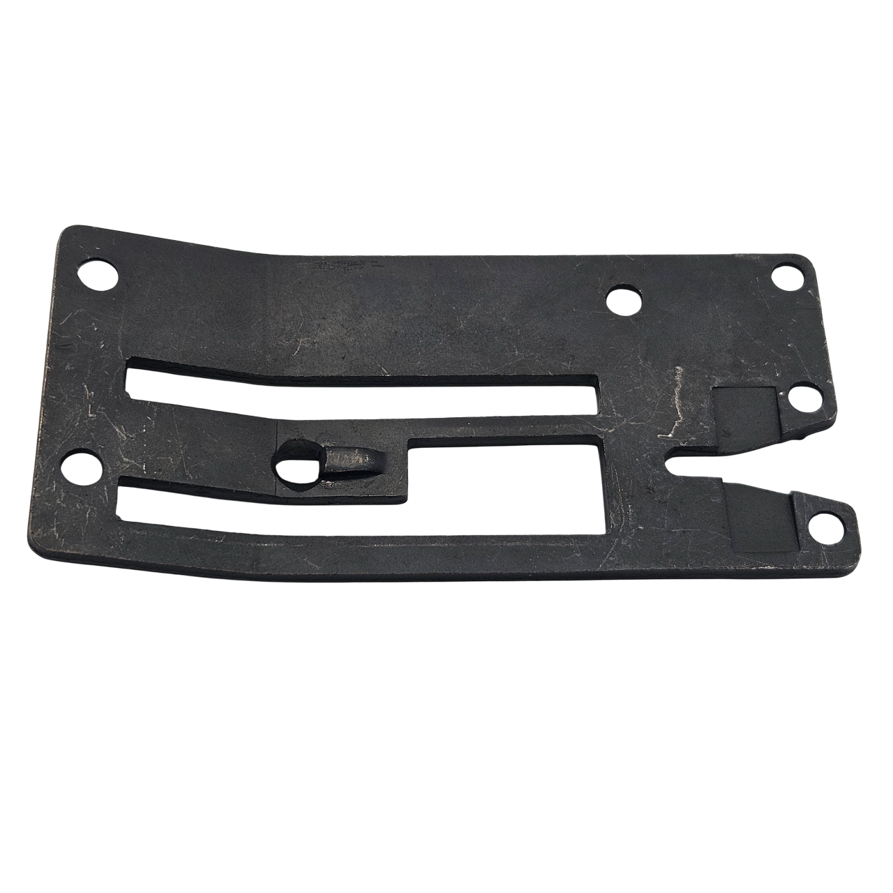 Akülü Çuvalağzı Dikiş Makinesi İğne Plakası / GK9-900-A005