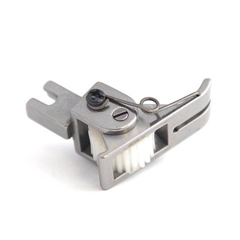 Düz Makine Mont ve Ceket Plastik Tırtıllı Rulmanlı Teker Geniş Ayak / JY212