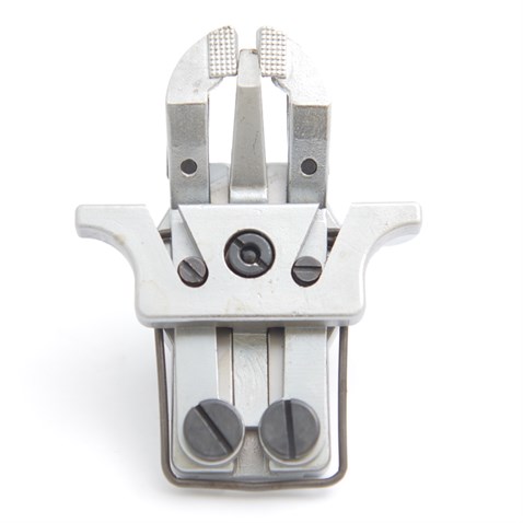 Brother Düğme 913-916 Çenesi / B2547-372-0C0