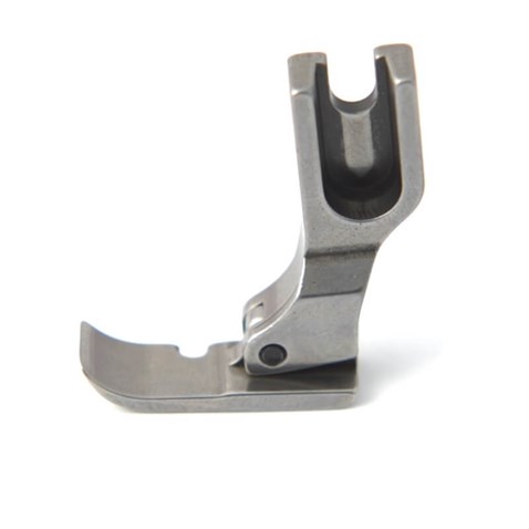 Düz Makine Fermuar Geniş Ayak Sol 7mm / P36L