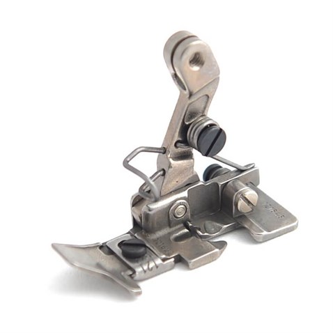 Juki Overlok 5 İp Dar Ayak 3.2mm / 121-53763