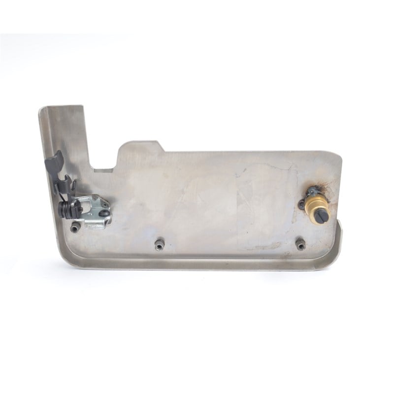 Diğer Parça ÇeşitleriBDRPegasus Overlok M700 3 İp Yan Metal Kapak/209576