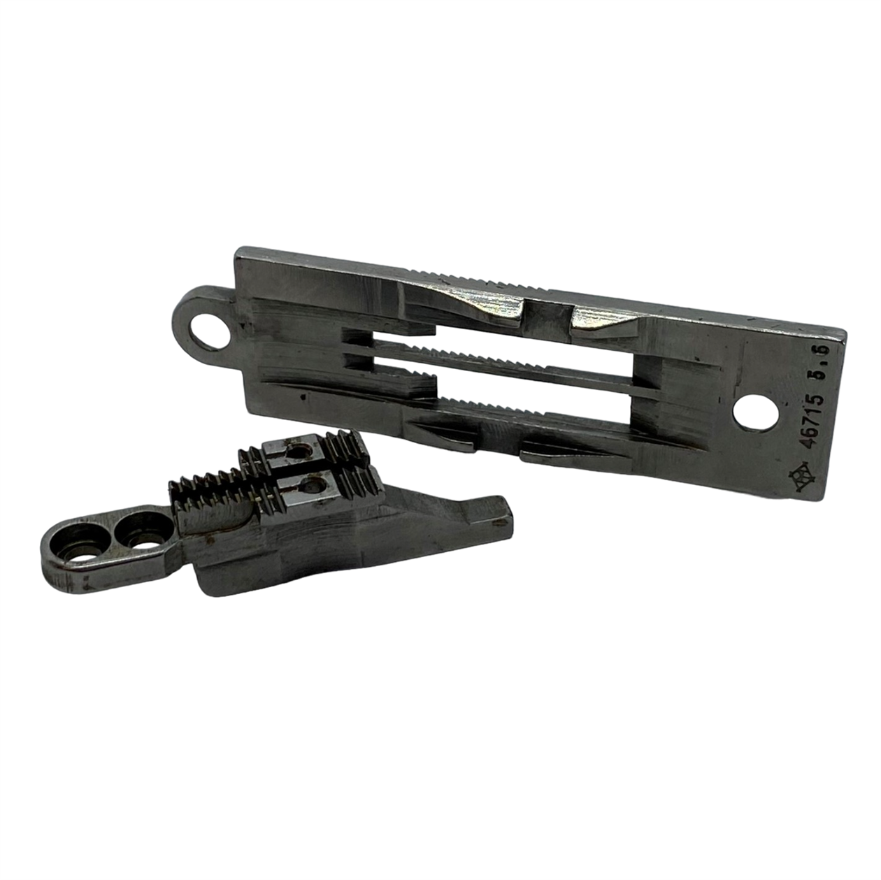 Diğer Parça ÇeşitleriBDRPfaff Çiftiğne 7/32 Plaka-Dişli Takım / 91-046 715-04 + 91-046 714-04