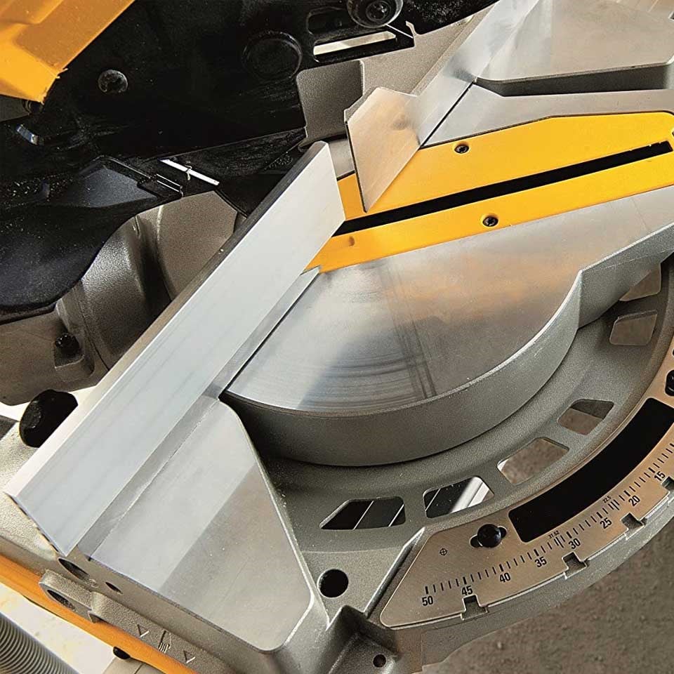 Dewalt D27113 Gönye Kesme 1600w 305mm