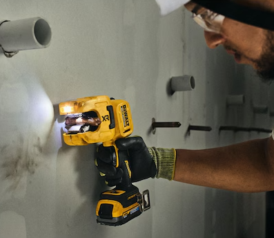 Dewalt DCE154N Kömürsüz Bakır Boru Kesme Makinesi Aküsüz