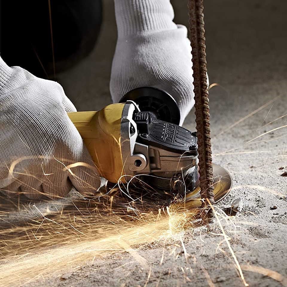 Dewalt DWE4056 800W 115mm Avuç Taşlama Makinesi