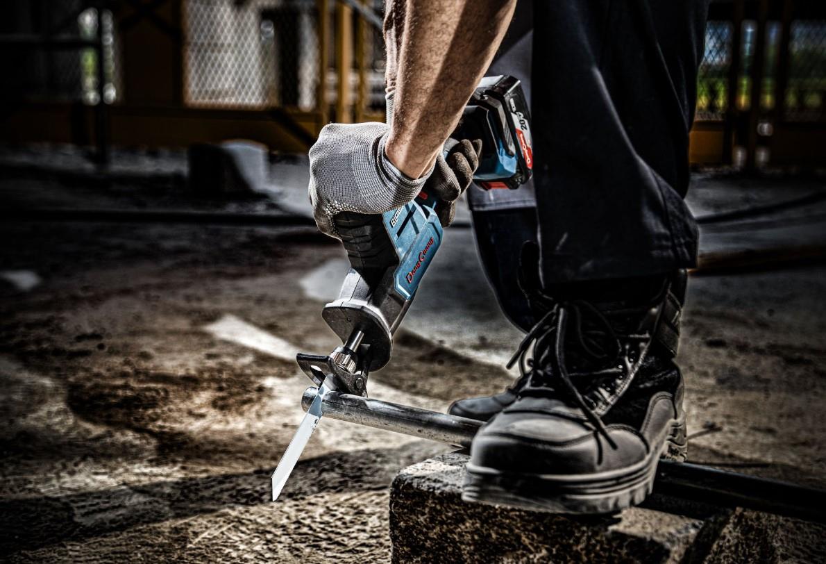 Dongcheng DCJF22 Şarjlı Tilki Kuyruğu 20V 4AH