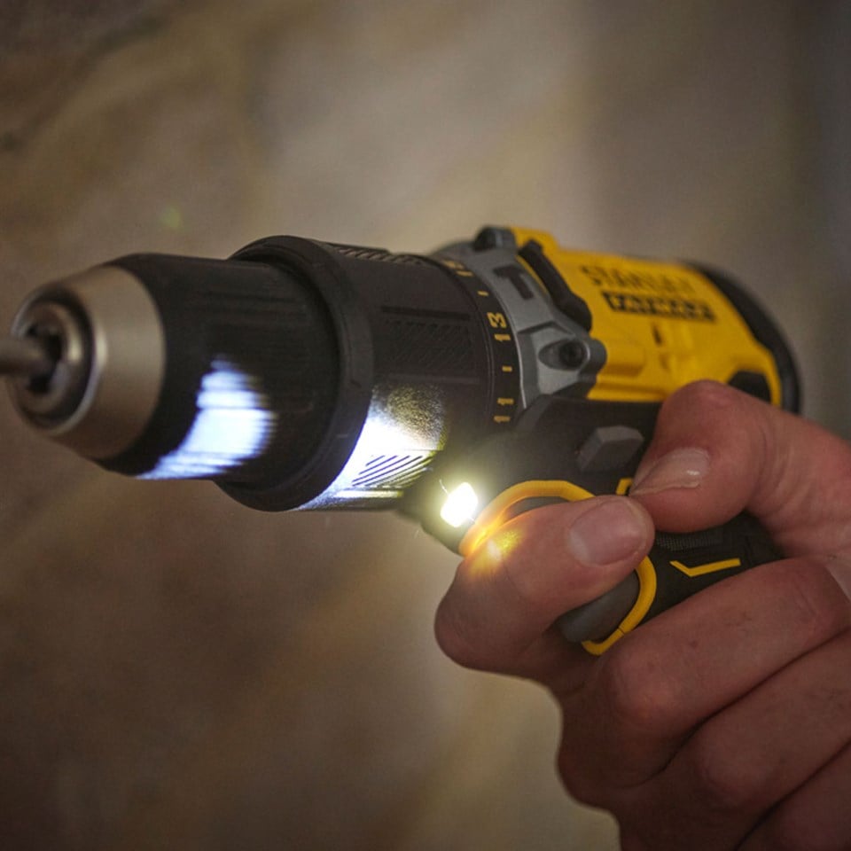 Stanley SBD715D2K Darbeli Şarjlı Matkap