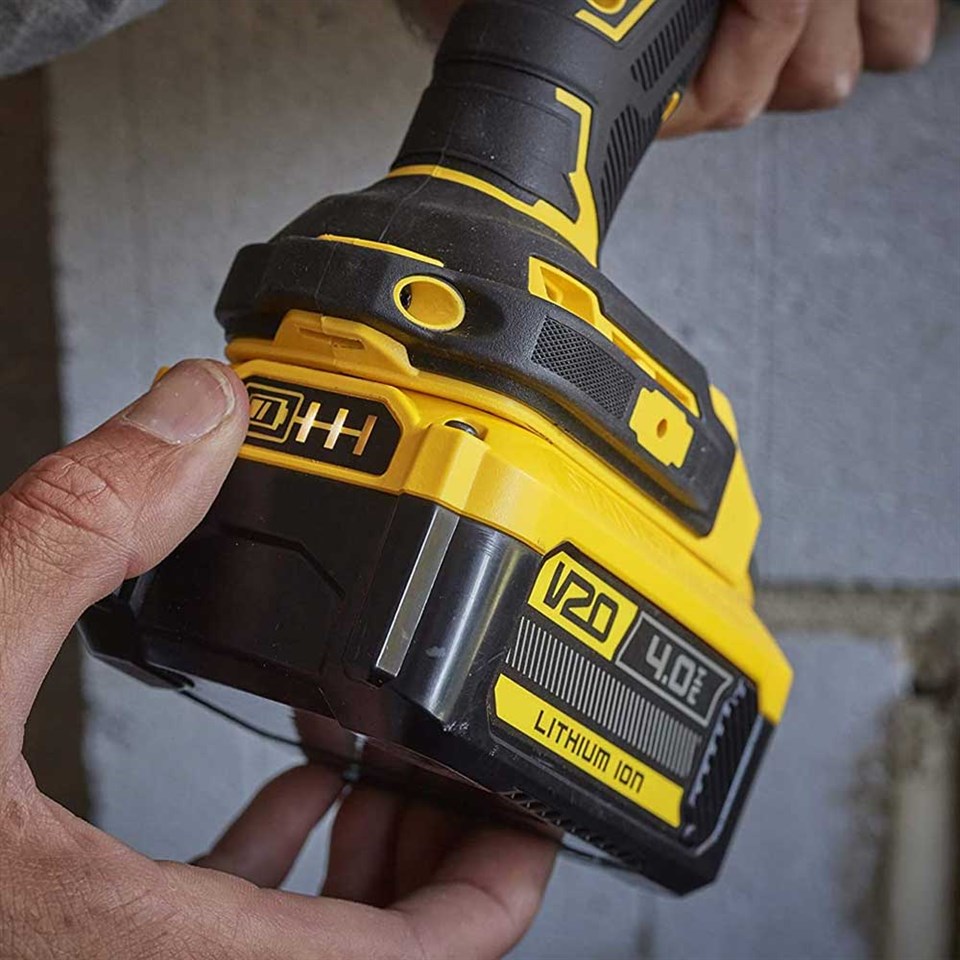 Stanley SFMCB204 V20 18V 4Ah Yedek Akü